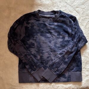 Athleta womens Navy crew neck sweatshirt